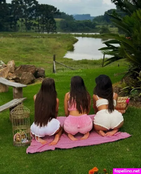 Evyvieiraoficial OnlyFans Thumbnail #wQ7mvOHyIl