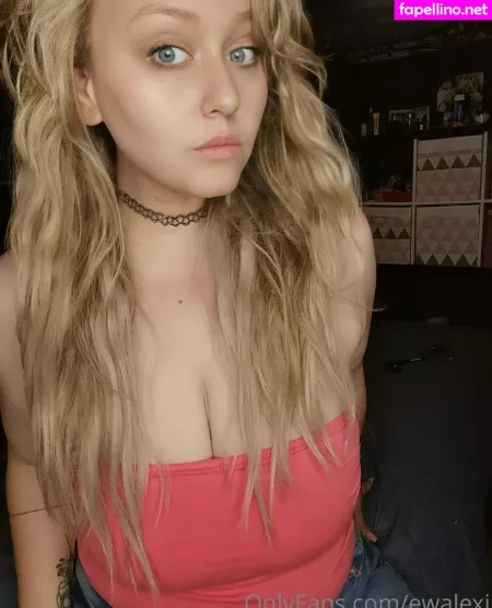 Ewalexi OnlyFans Thumbnail #Orpmn8r3Gd