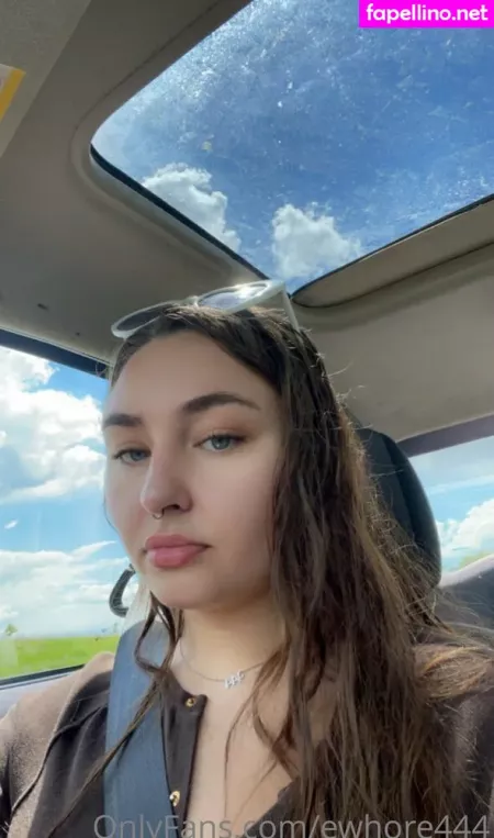 Ewhore444 OnlyFans Thumbnail #GxdM0bVerm