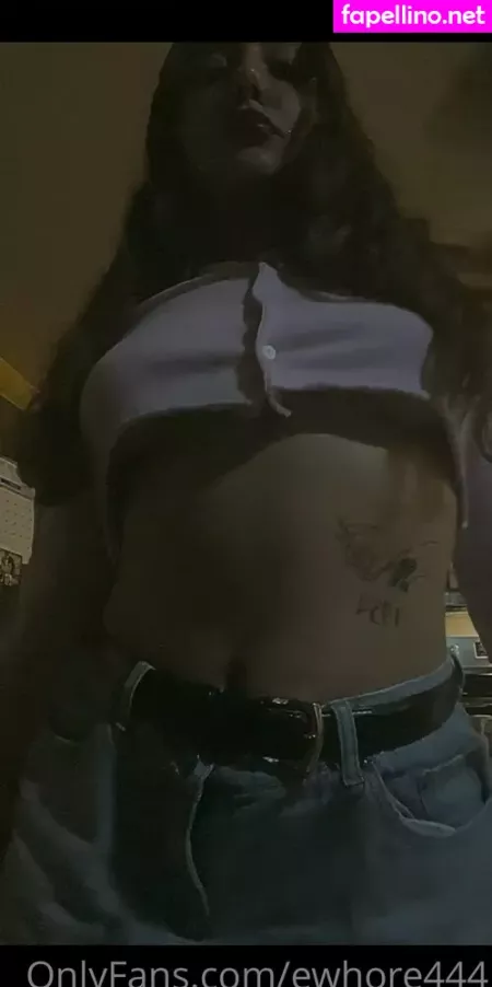 Ewhore444 OnlyFans Thumbnail #t3oMebhWZV
