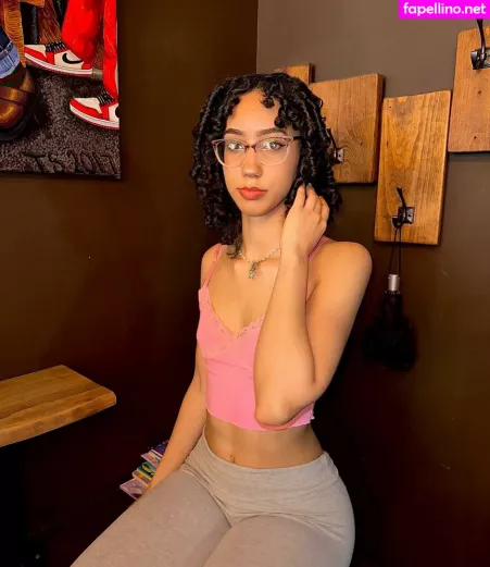 Ewmxt OnlyFans Thumbnail #Ik66rzxYj2