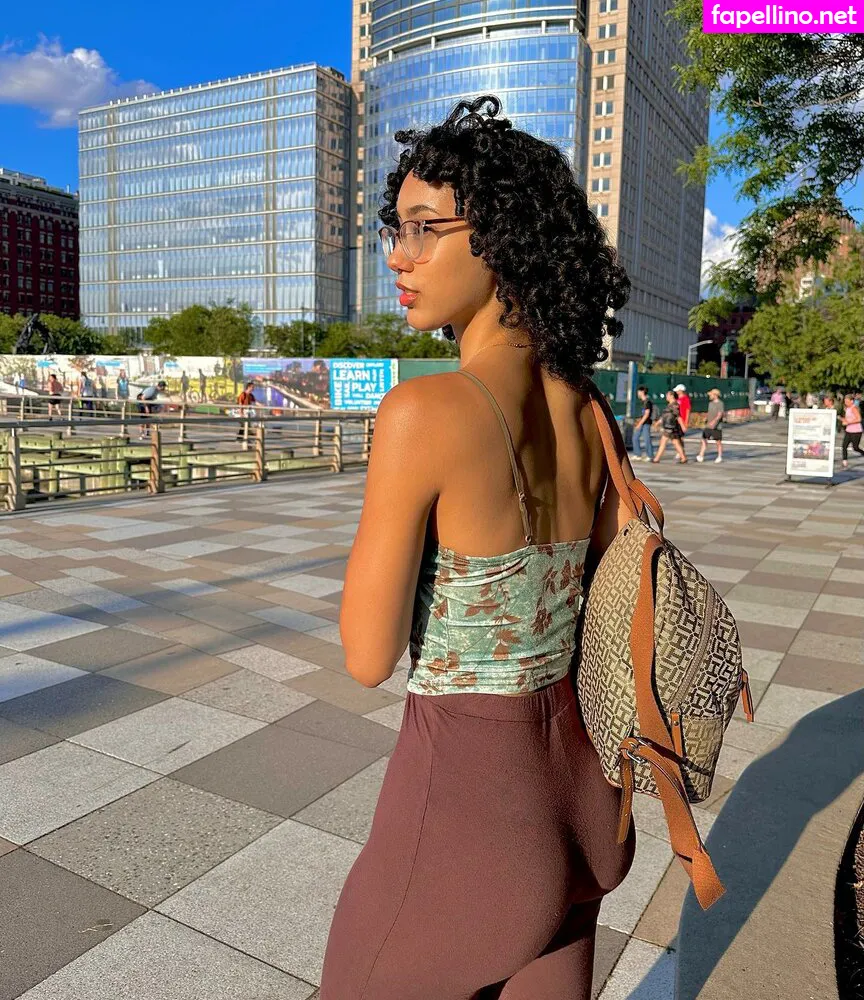 eliana, ewmxt, lalayravo, woahnatty Nude Leaked OnlyFans Photo #K1P2WRG6Dd