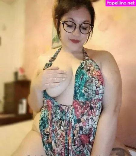 Exactly That Woman OnlyFans Thumbnail #AUzeUw3n9w