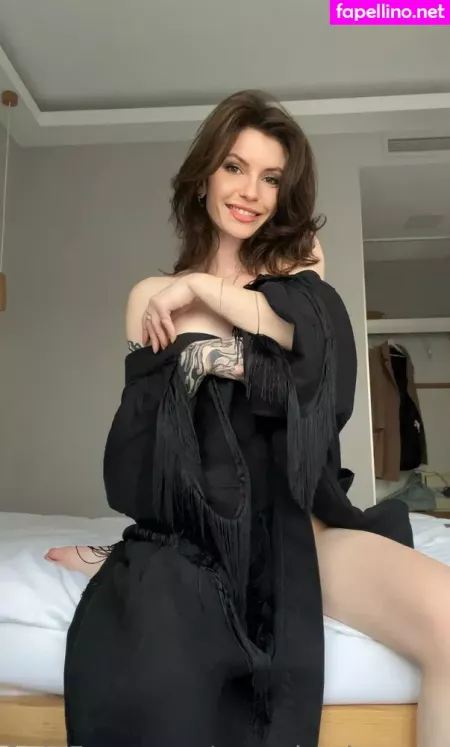Exactly That Woman OnlyFans Thumbnail #aZbHvbhq1v