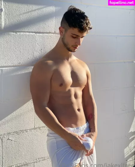 Exoticboyfree OnlyFans Thumbnail #IYFrlW32iV