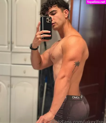 Exoticboyfree OnlyFans Thumbnail #JnNWUjKVqP