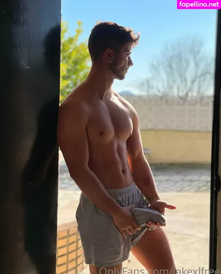 Exoticboyfree OnlyFans Thumbnail #KaznYhlK7H