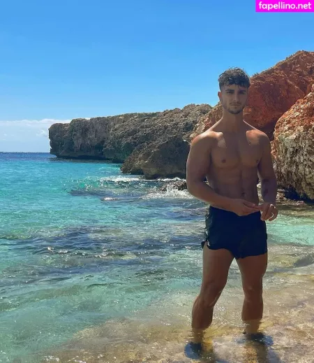 Exoticboyfree OnlyFans Thumbnail #at10dJGE86