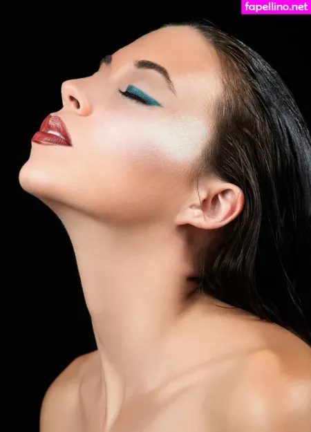 Explorewithsara OnlyFans Thumbnail #YmHlbK1u4C