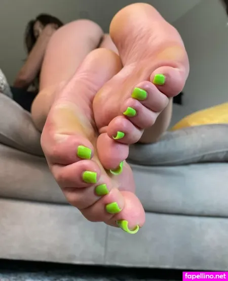 Explosivetoess OnlyFans Thumbnail #BvKptsvSKP