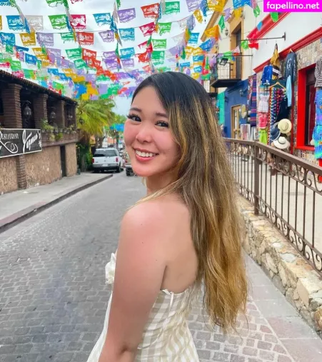 Extraemily OnlyFans Thumbnail #JKFc9xYLSs