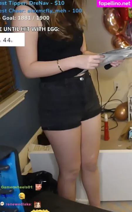 Extraemily OnlyFans Thumbnail #r6bW6O0CZn