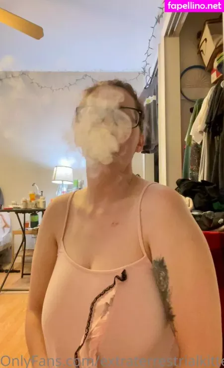 Extraterrestrialkitten OnlyFans Thumbnail #2M8THzEeus