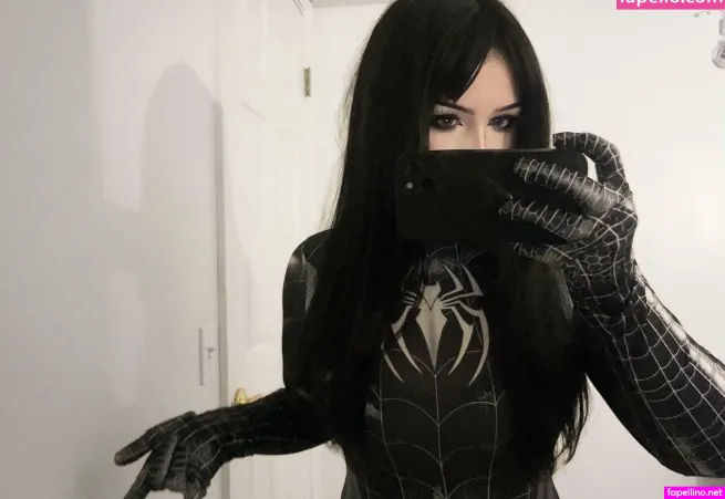 Extrovurt Main Profile Photo