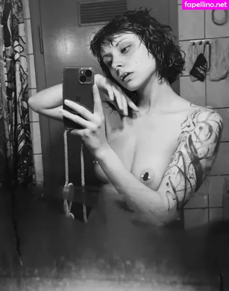 Exzentrisches Endorphinchen OnlyFans Thumbnail #fmP97MB2pT