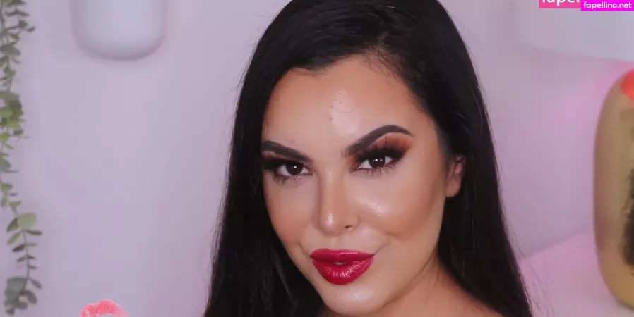 Eye Contact OnlyFans Thumbnail #3UGkTca0hY