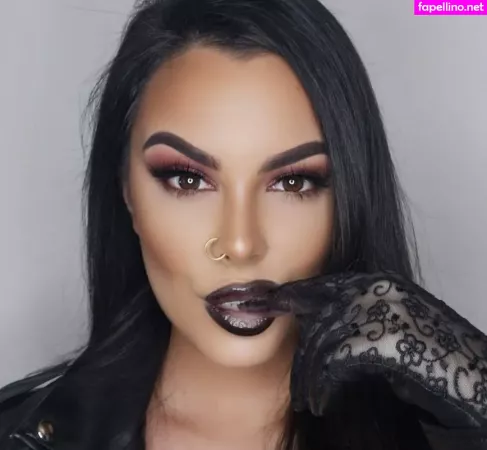 Eye Contact OnlyFans Thumbnail #Mcoi2UbW51