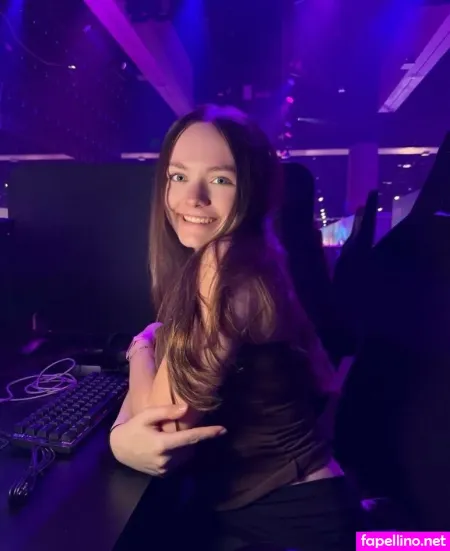 Eympra OnlyFans Thumbnail #B41kWEoQm7