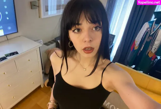 Ezsy OnlyFans Thumbnail #OOgK0KJfyU