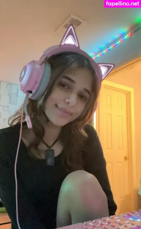 F Atherfigure OnlyFans Thumbnail #ZMFdKZsQYF