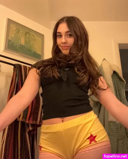 F Iona 5 OnlyFans Thumbnail #Jhq8mKhaka