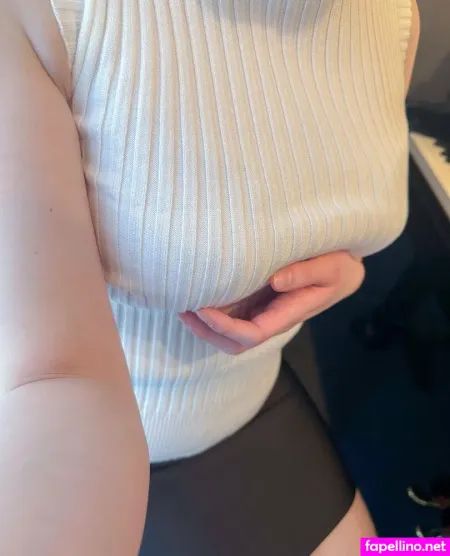 F Piano OnlyFans Thumbnail #oWYAwoiT7l