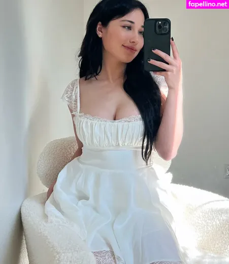 F1elly OnlyFans Thumbnail #7AUrc7AtM4