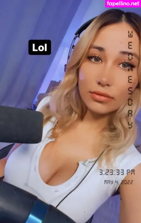 F1elly OnlyFans Thumbnail #xS82RdSR4h