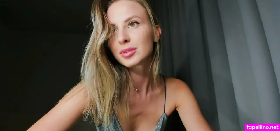 F1oraa OnlyFans Thumbnail #IUSrUPXgso