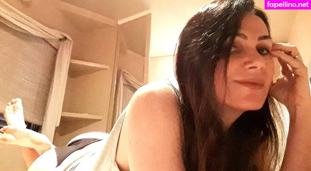 Fabiene Rodrigues, fabi.laranjeira27, fabilanjeira Nude Leaked OnlyFans Photo #55bX80bKR3