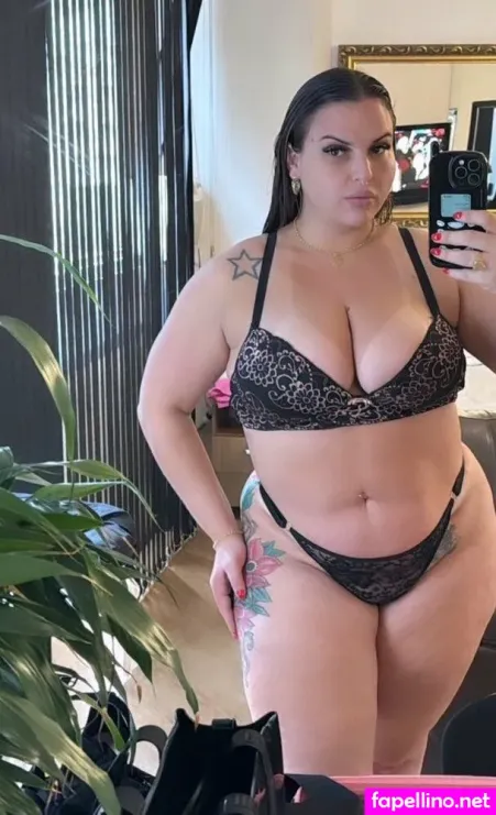 Fabiany Menezes OnlyFans Thumbnail #vs5xHt7meb