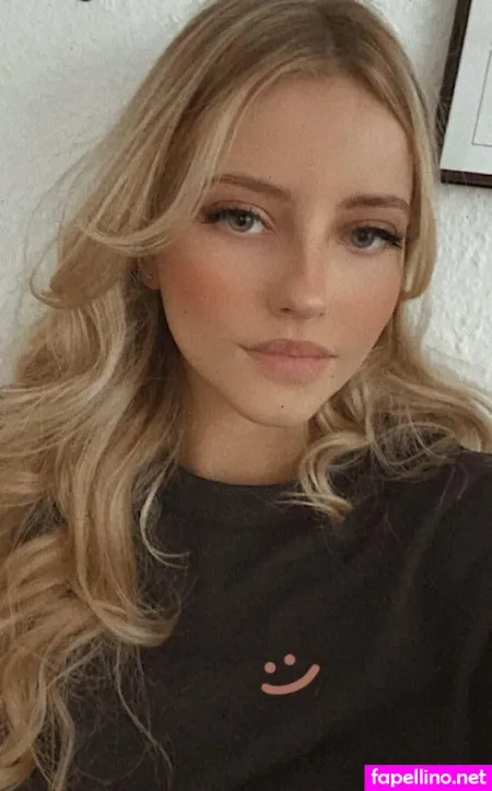 Fabiennexiii OnlyFans Thumbnail #cWJvOasTYU