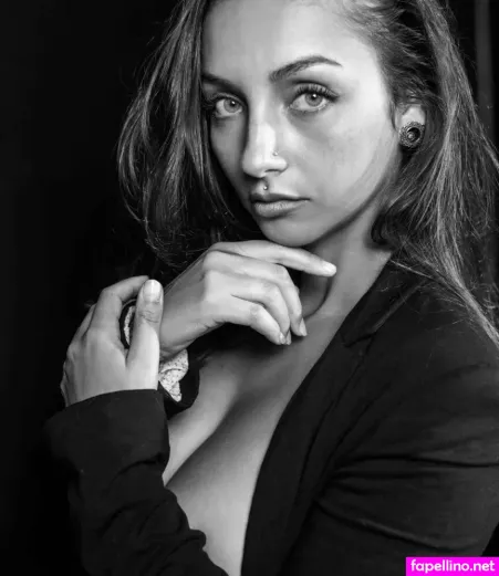 Fabiola OnlyFans Thumbnail #ILIzRE7tUl