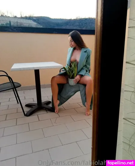 Fabiolaholystone OnlyFans Thumbnail #iYlNf6dUdt