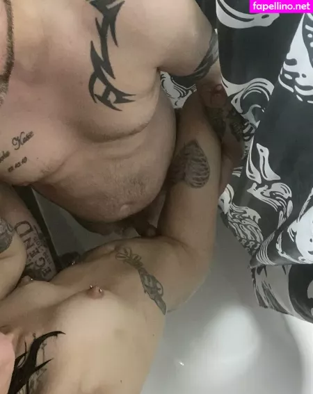 Fabswingers OnlyFans Thumbnail #IiWb3LgJE7