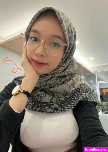 Fadhilahrzk OnlyFans Thumbnail #TdUTpUZ5XZ