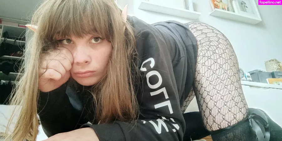 Faecuddlebug OnlyFans Thumbnail #ZeWbTHhKBi