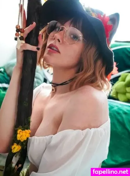 Faelia OnlyFans Thumbnail #IQMWwUqwkT