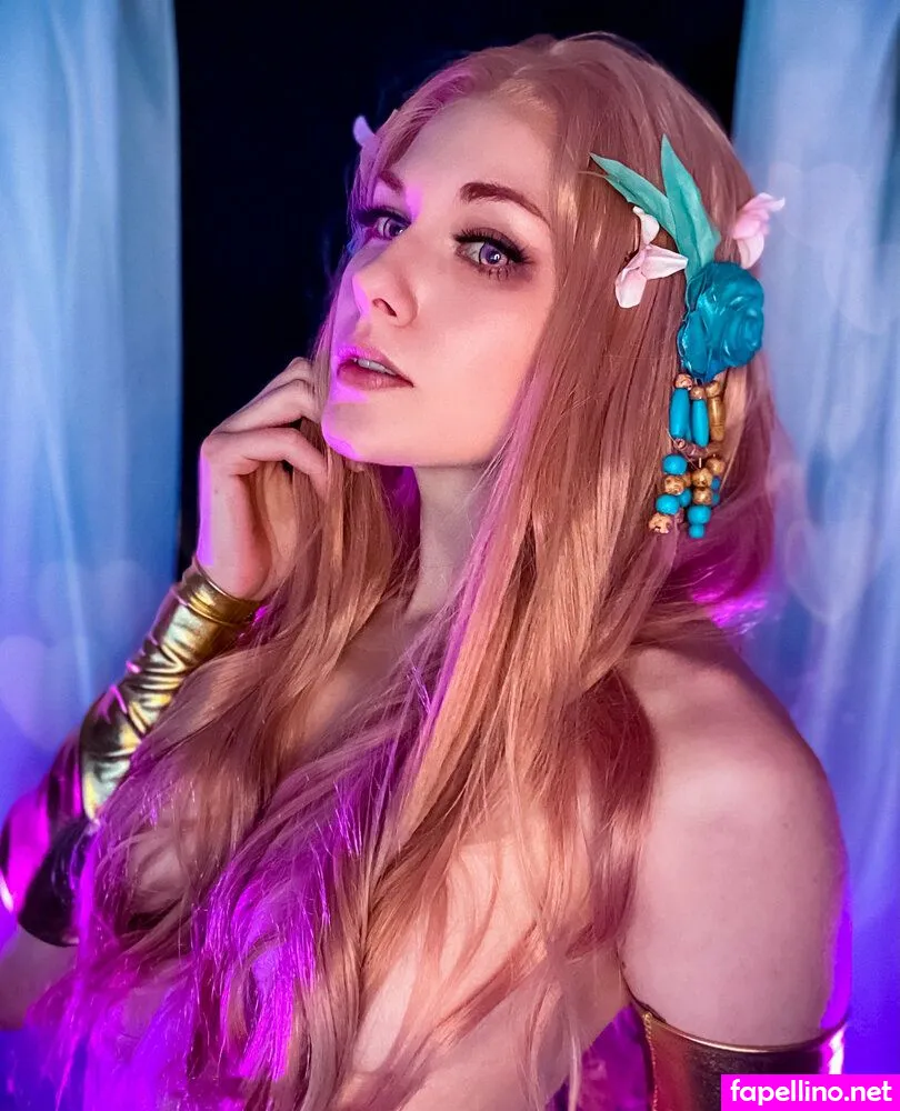 faeliafire, justfaelia Nude Leaked OnlyFans Photo #3CUfRdULGc