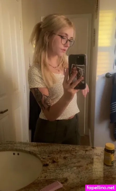 Faeriies OnlyFans Thumbnail #8UFb22C67Y