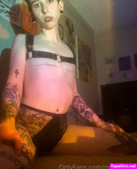 Faguettemikah OnlyFans Thumbnail #7LhrY8G3LA