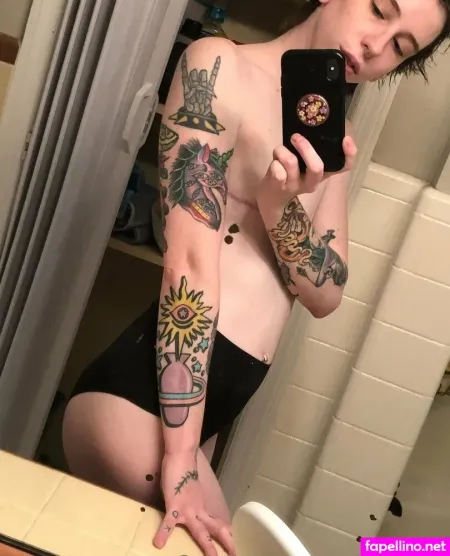 Faguettemikah OnlyFans Thumbnail #fG3Kj0P2Sw