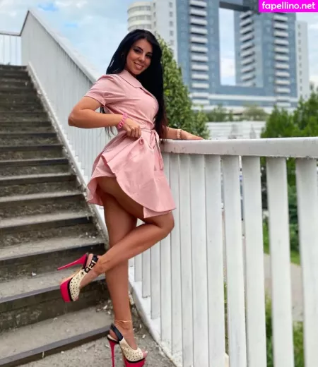 Faina Malinovskaya OnlyFans Thumbnail #c0O46Ir34a