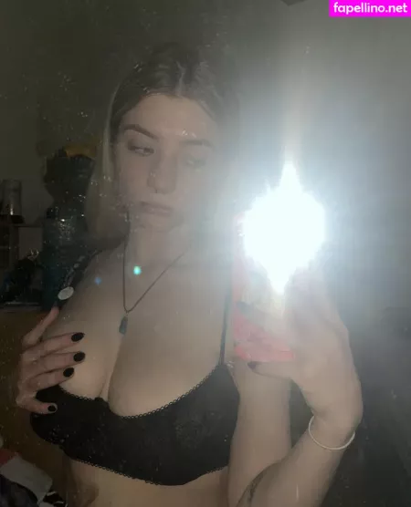 Fairiwinni OnlyFans Thumbnail #D7WldFNjEY