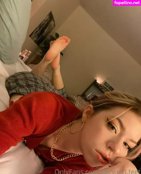 Fairy Girl Feet OnlyFans Thumbnail #Hh0aO2m1oR