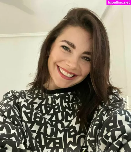Fairy Gloria OnlyFans Thumbnail #r1vQHbO1t7