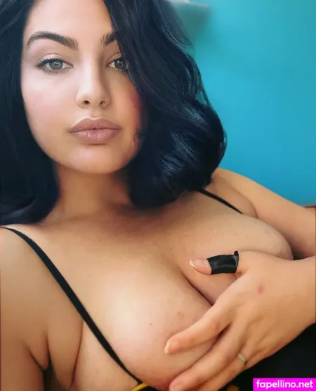 Fairydelphine OnlyFans Thumbnail #cRYz9qmYt3