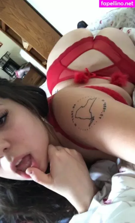 Fairyelle OnlyFans Thumbnail #nSNNH5MPff