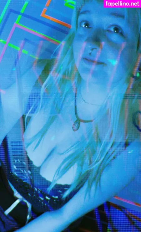 Fairyhole OnlyFans Thumbnail #WdtGEbMqP9