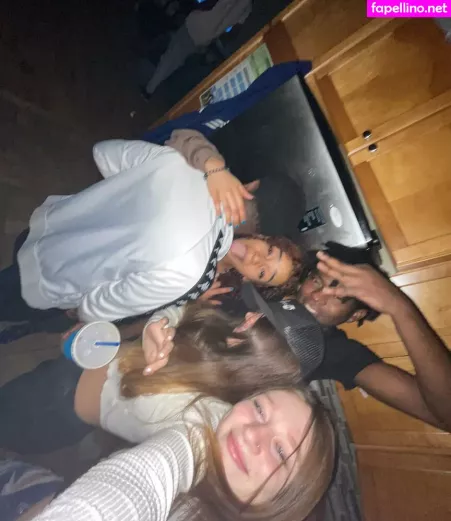 Faith Roberts OnlyFans Thumbnail #OKOdmVb4Cu